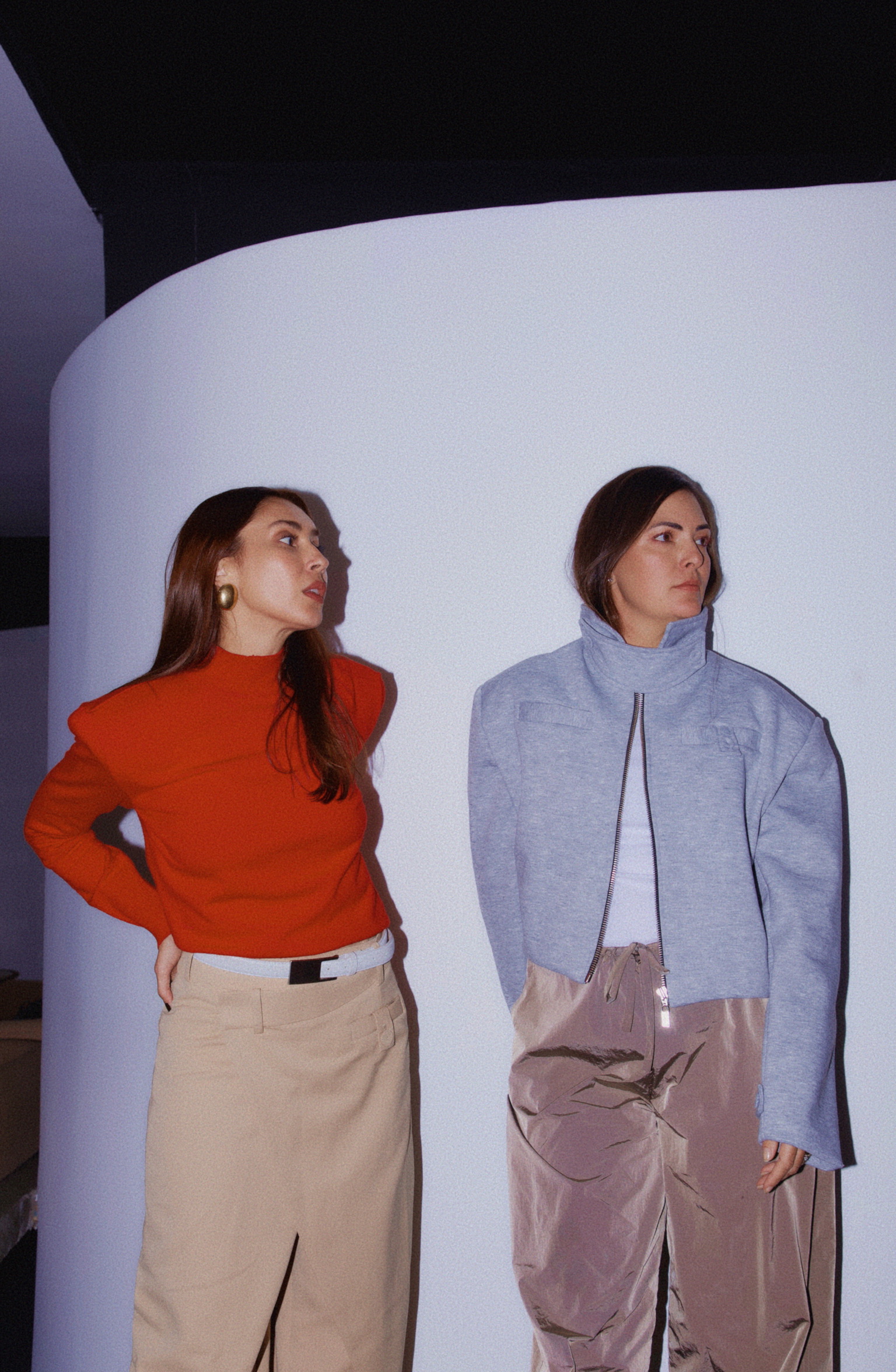 Dani Mello e Fabiola Fuchs — Between Phygital